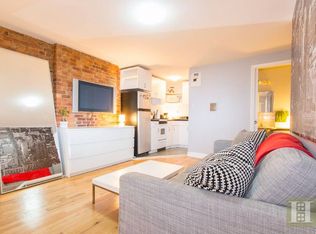 156 Macon St #4A, Brooklyn, NY 11216