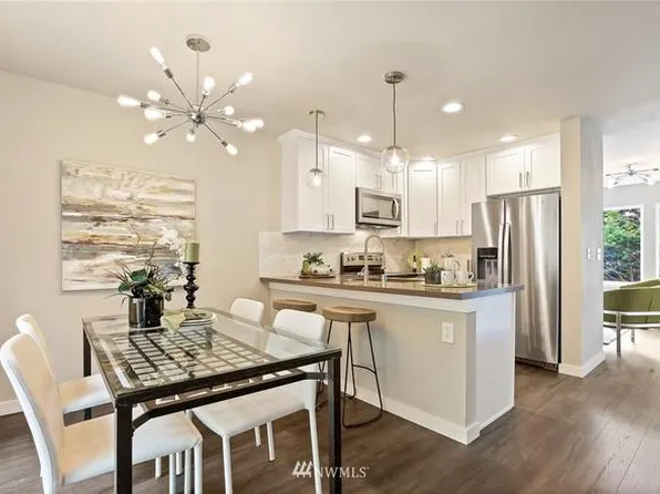 10726 Stone Ave N APT A, Seattle, WA 98133