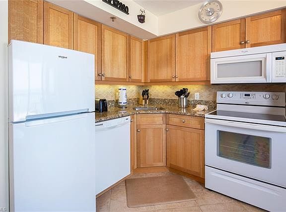 4th image of 900 S Collier Blvd Unit 408