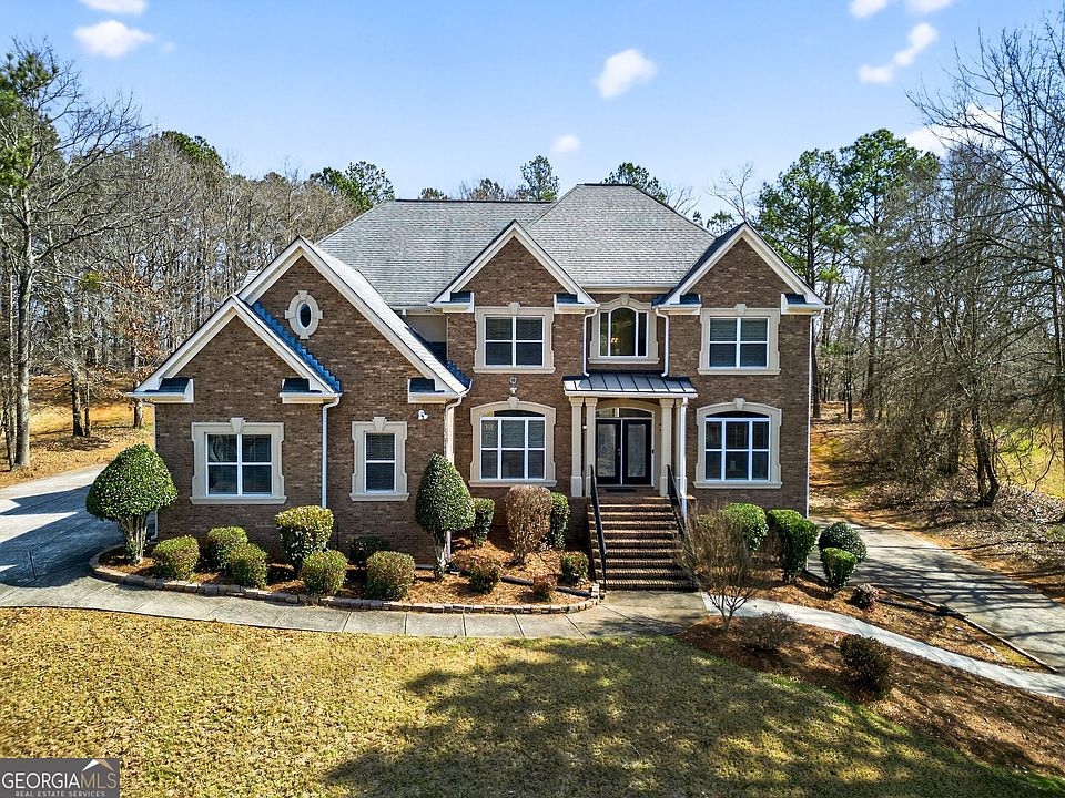 1st image of 440 Silverton Dr