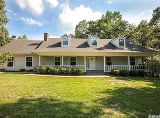 1517 Elmwood Rd, Benton, AR 72015