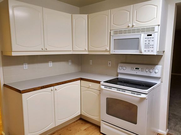 3rd image of 7704 Trevino Ln