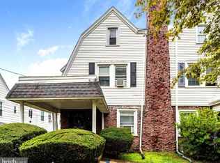 2930 Oakford Rd, Ardmore, PA 19003