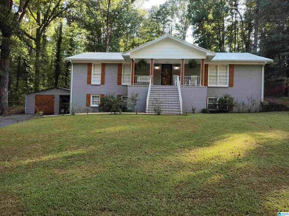 227 Primrose Path, Sylacauga, AL 35150