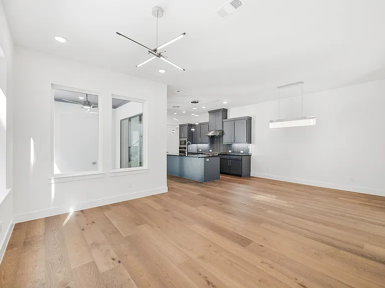 7312 Collin McKinney Pkwy — Photo 5