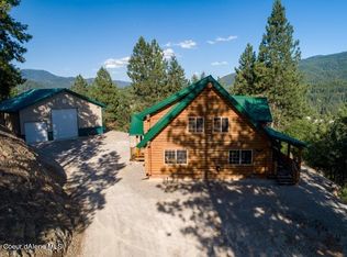 1084 Paradise Ln, Pinehurst, ID 83850