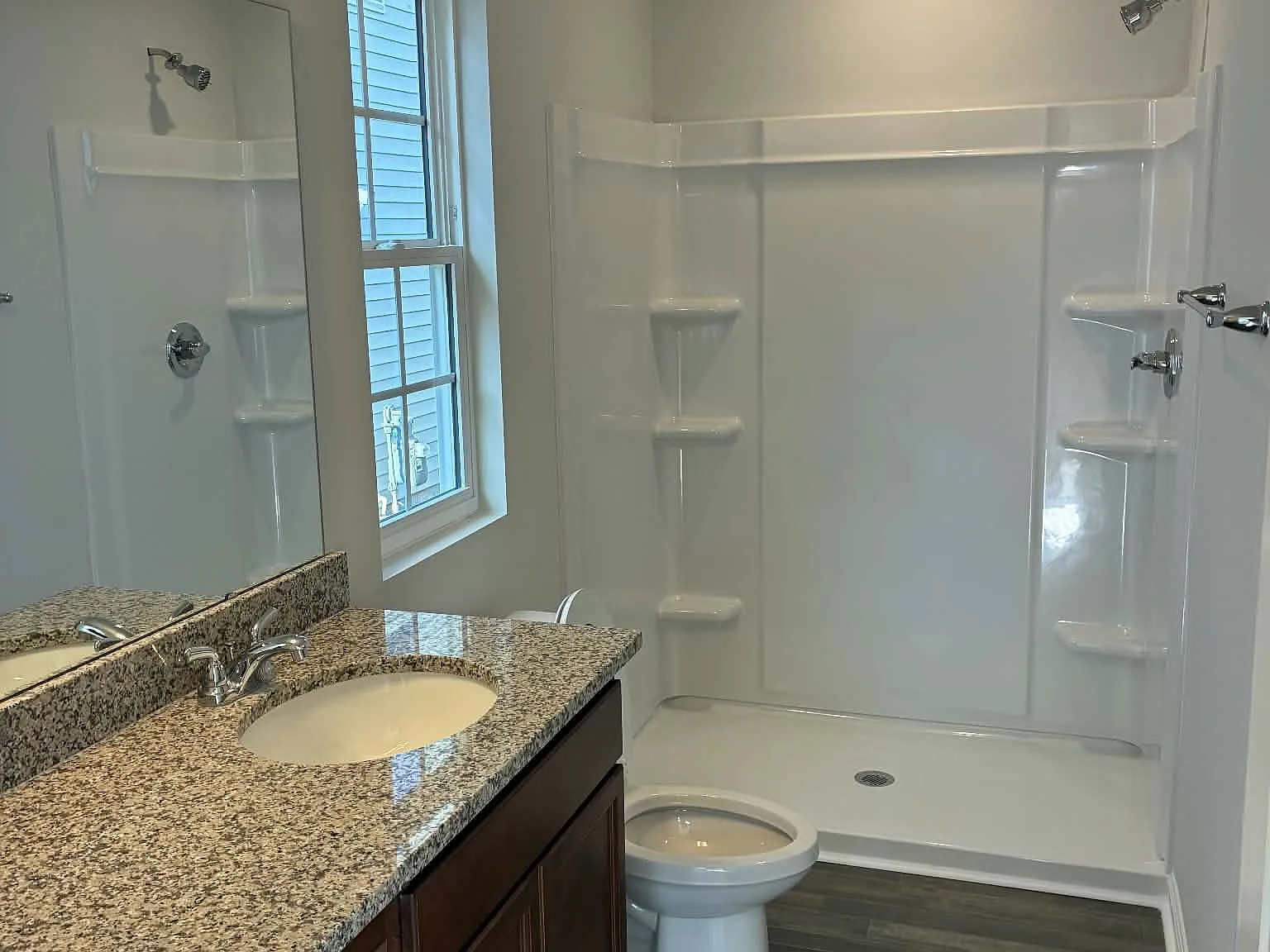 3 bed, 1148 sqft, $1,895 — Photo 2