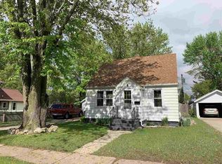 718 S Hamlin St, Shawano, WI 54166