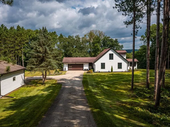 W6868 Herman ROAD, Holmen, WI 54636