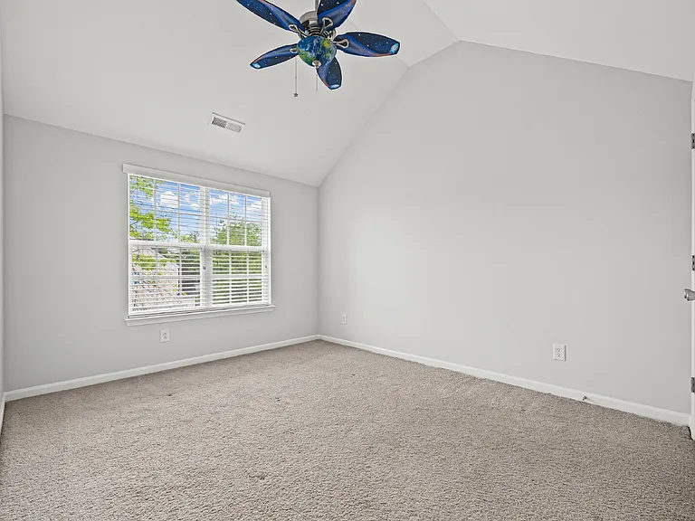2704 Piersland Dr — Photo 24