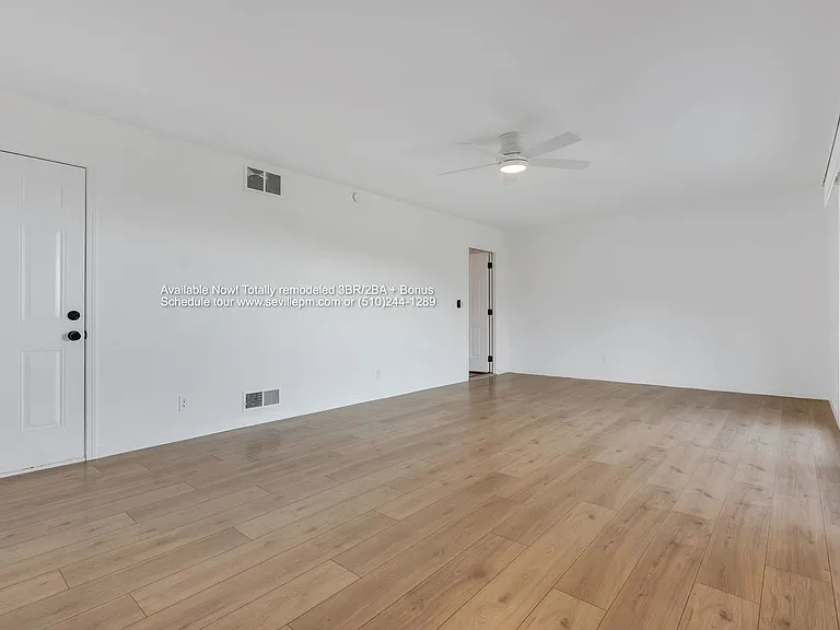 5945 Girvin Dr — Photo 27