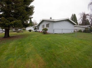 403 S 202nd St, Des Moines, WA 98198