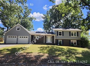 1010 Willowlake Rd, Winston Salem, NC 27106
