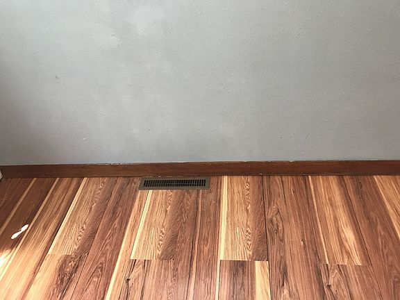 New floor in 2nd bedroom