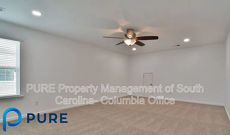 621 Blue Ledge Cir — Photo 38