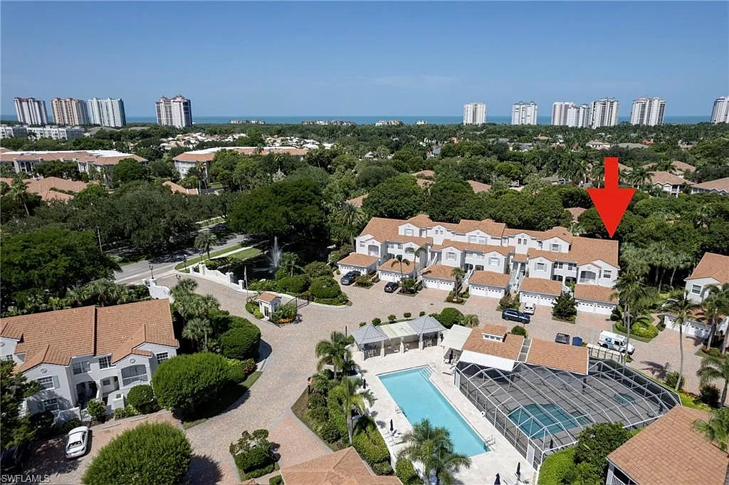 2 bed, 2.0 bath, 1450 sqft, $10,000 — Photo 3