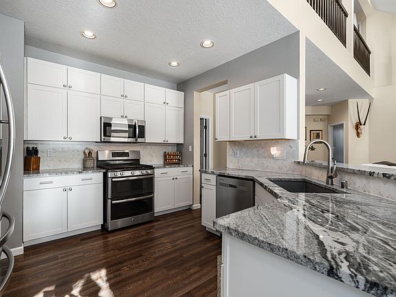 2nd image of 8101 Rancho Lago Ct NW