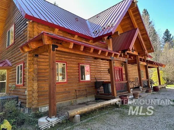 1381 E Pine Creek Rd, Mountain Home, ID 83647