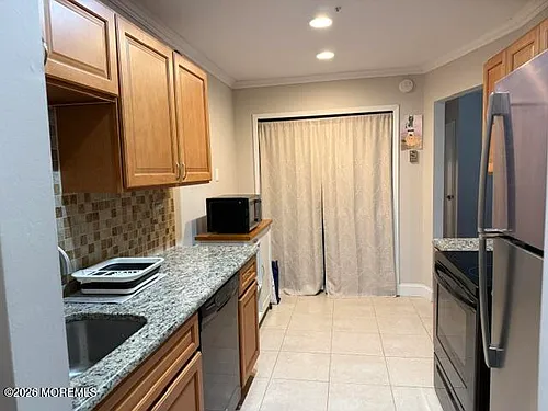 16 Pine Cluster Cir #H Photo 1