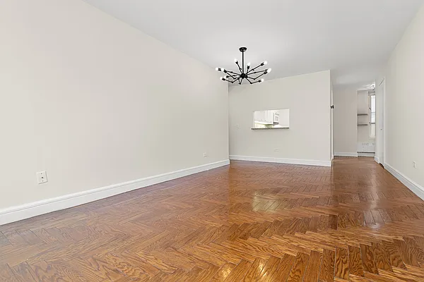 Rented by LKW International Real Estate LLC | media 8