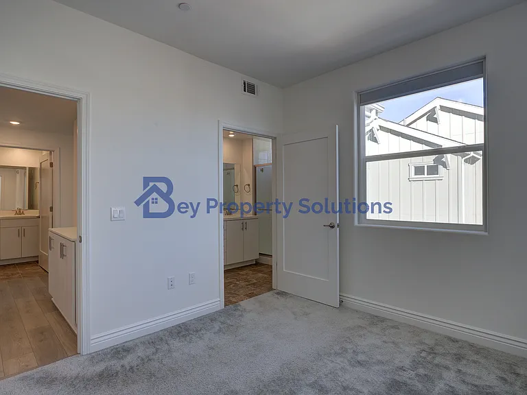 925 Madonna Rd #301 — Photo 16