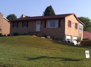 1806 Oberlin Rd SW, Massillon, OH 44647