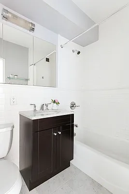 Sold by Compass | media 5