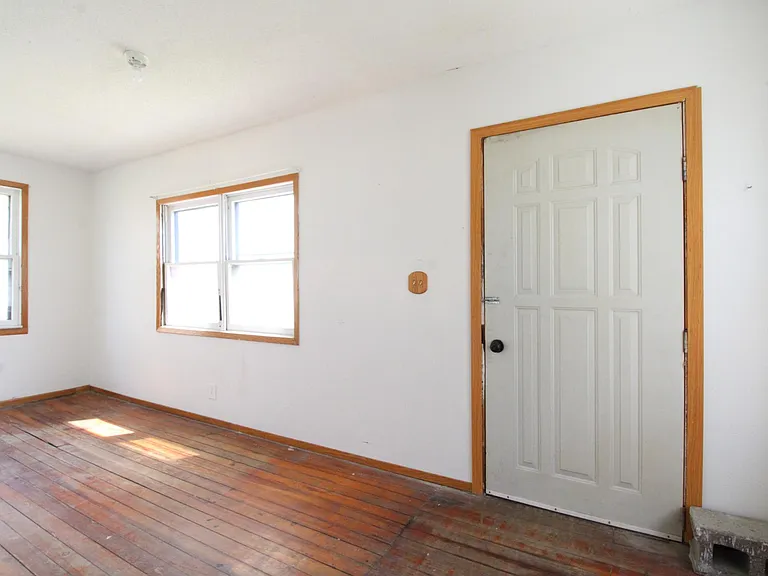 2829 Rutland Ave — Photo 7