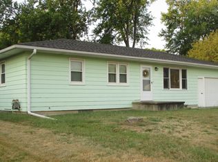 1817 Jackson St, Beatrice, NE 68310