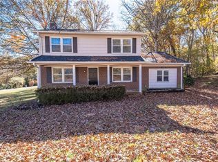 780 Bundaberg Ln, Rural Hall, NC 27045