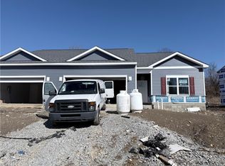 3069 Audrey Dr, Hempfield Township, PA 15601