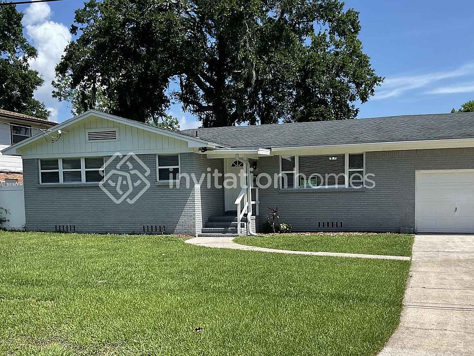 1st image of 8519 Lamanto Ave N