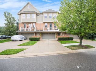 56607 Long Island Dr, Shelby Township, MI 48316