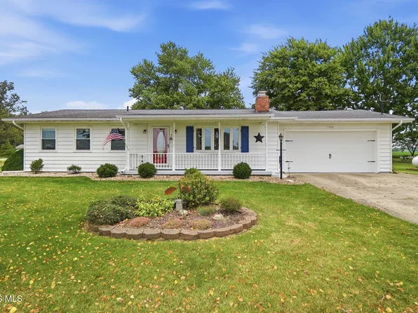 3587 County Road 170, Fremont, OH 43420