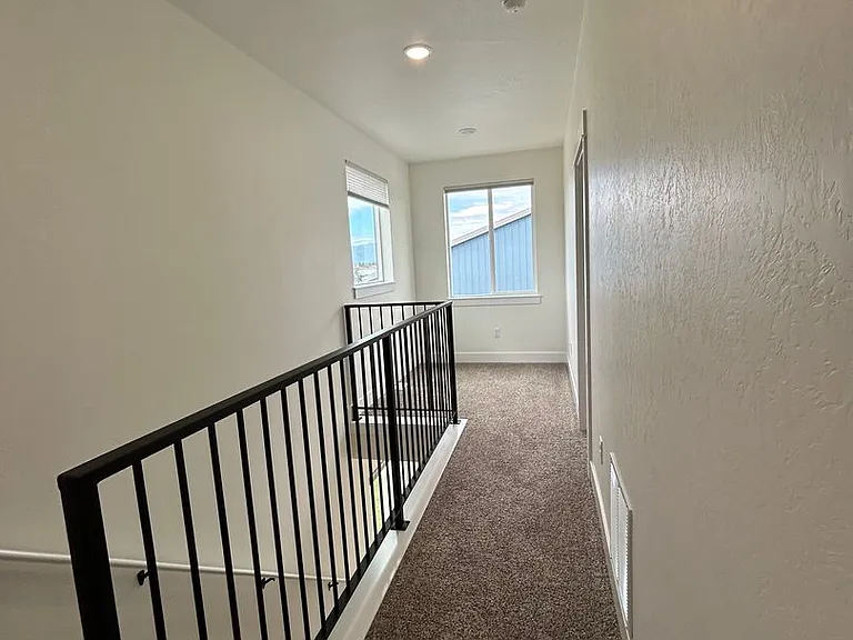 203 Amusement Ave — Photo 11