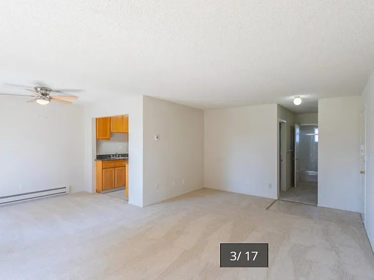 Oakridge Apartments — Photo 15