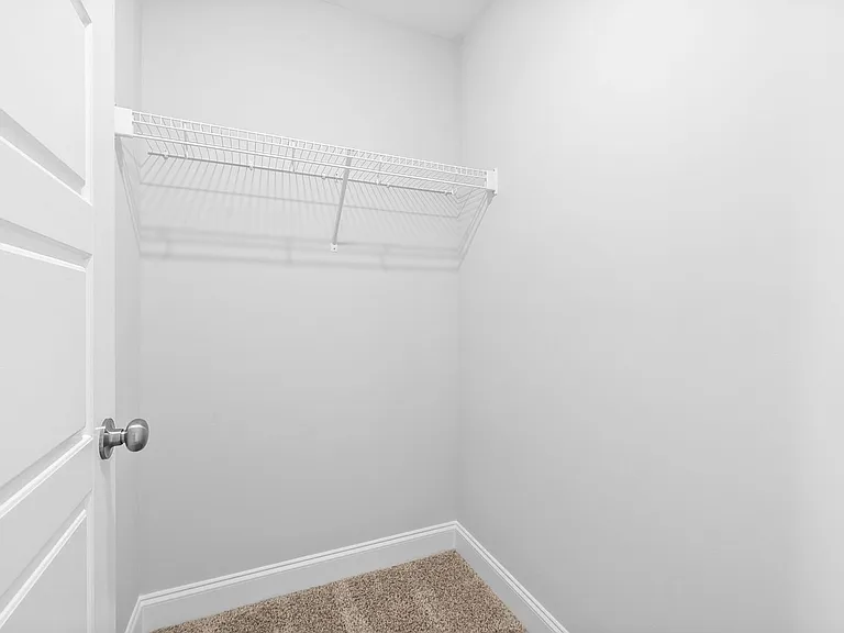 919 Martin St #E — Photo 16