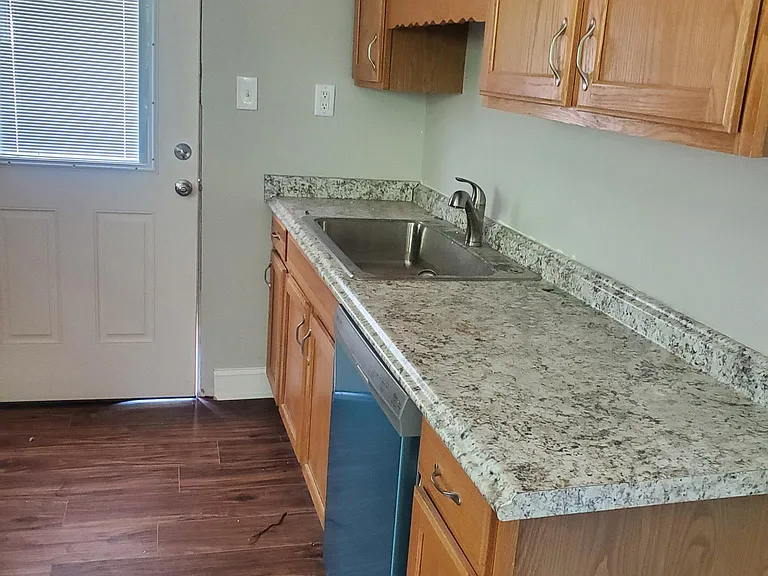 6305 Carney Rd — Photo 6