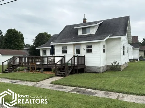 421 Sherman St, Sheffield, IA 50475