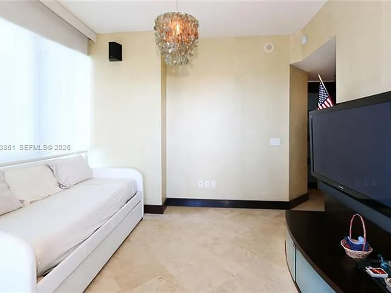 100 S Pointe Dr #601 — Photo 16