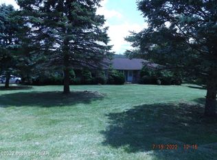 876 Meixsell Valley Rd, Saylorsburg, PA 18353