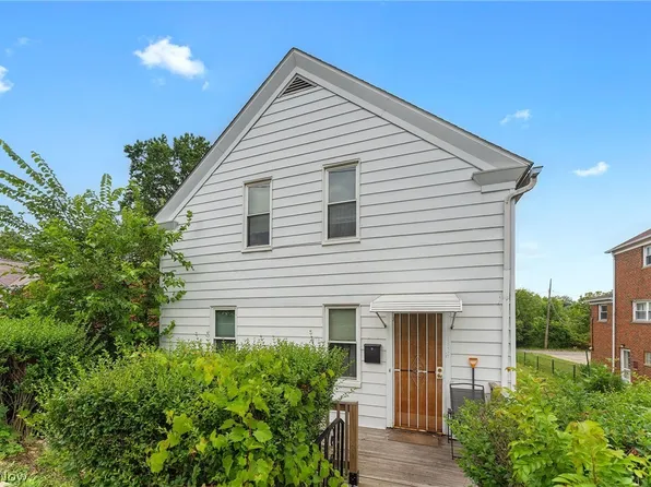 18914 Neff Rd, Cleveland, OH 44119