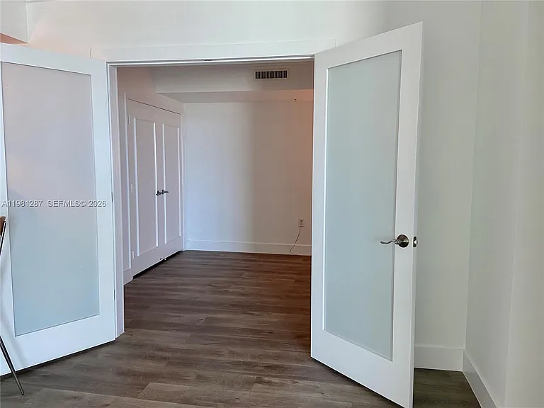 9055 SW 73rd Ct #1709 — Photo 8