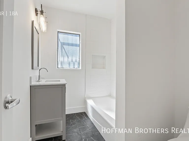 150 S Alvarado St #2 — Photo 6