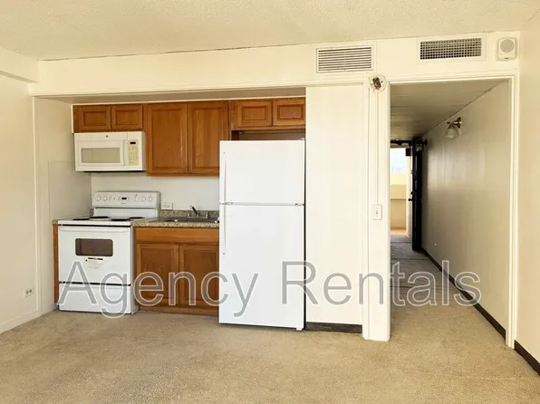 2440 Kuhio Ave APT 1410, Honolulu, HI 96815