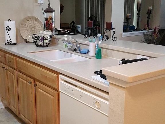 3rd image of 10075 N Gate Pkwy #1910