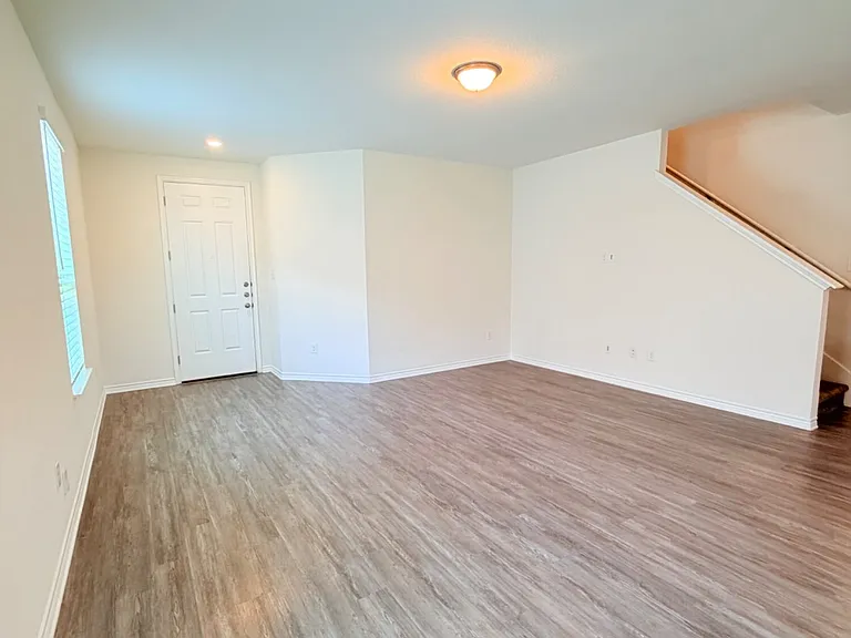 11439 Impressive Way — Photo 5