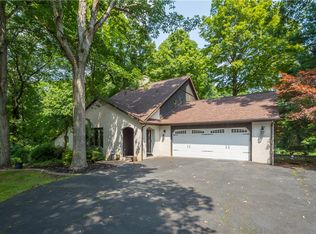 194 Thompson Hill Rd, Aliquippa, PA 15001