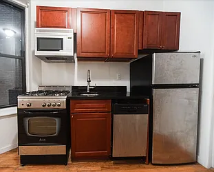 Rented by Platinum Properties