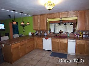 2nd image of 353 Albacore Pl